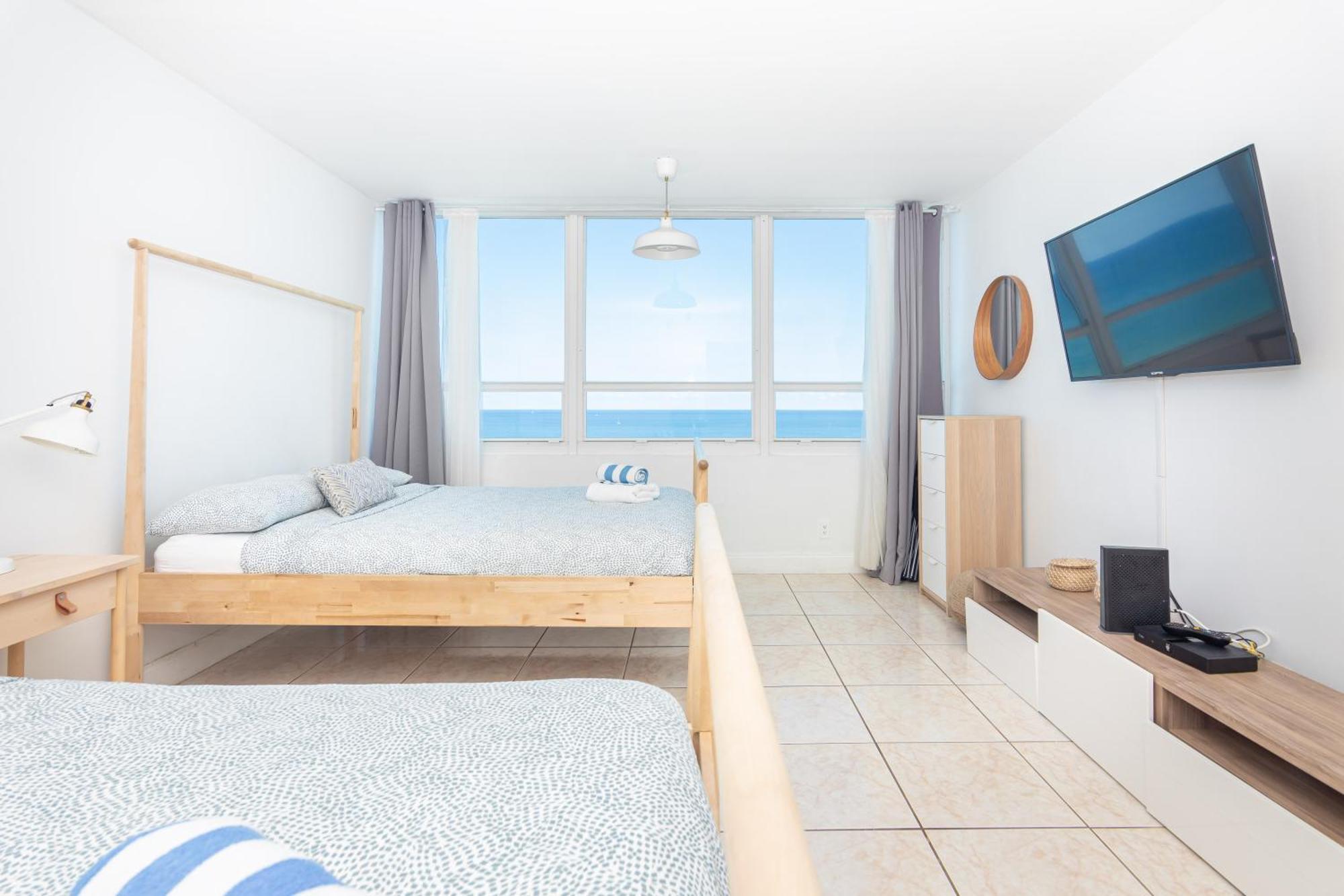Girasole Apartments Miami Beach Room photo