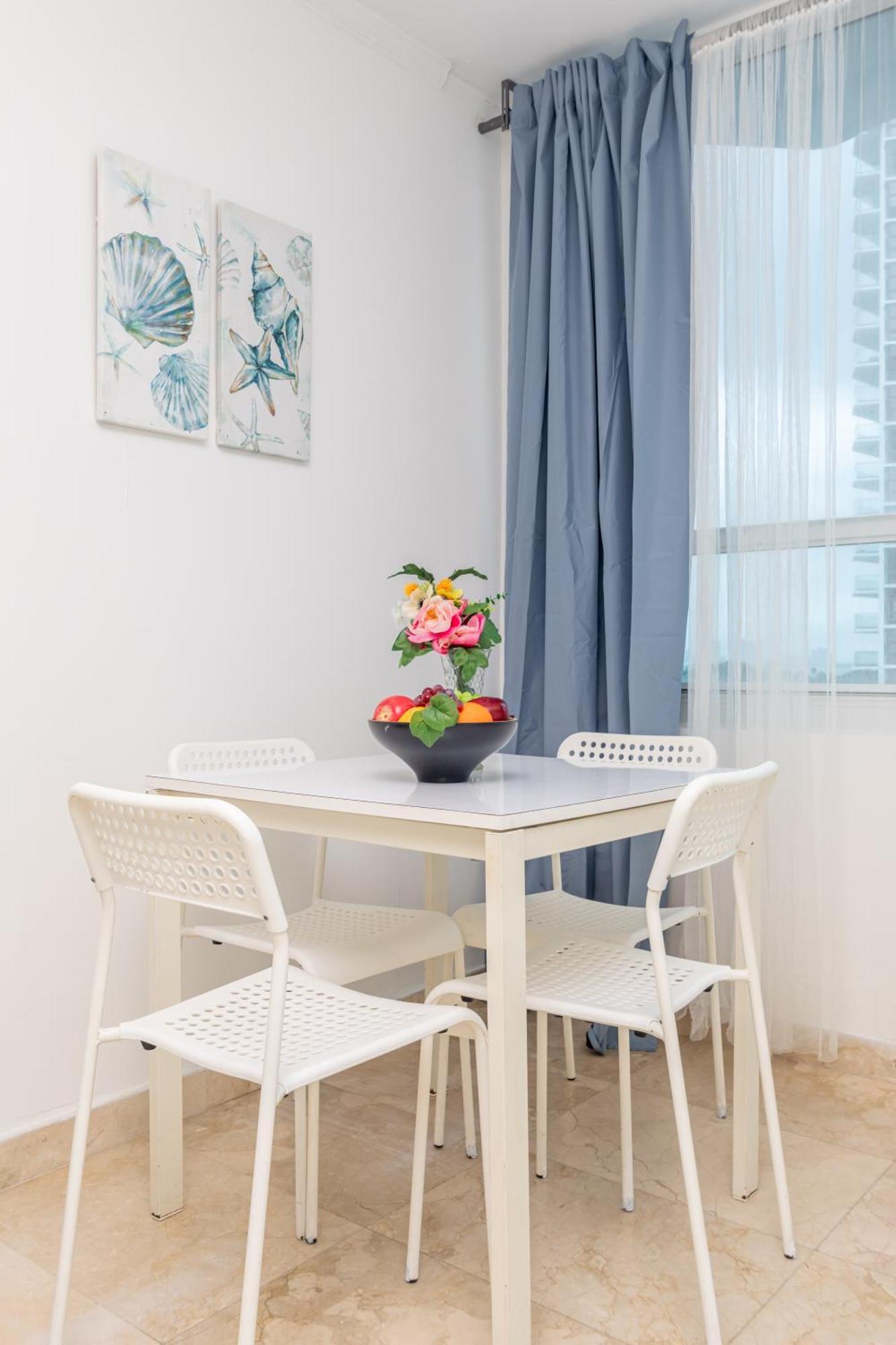 Girasole Apartments Miami Beach Room photo